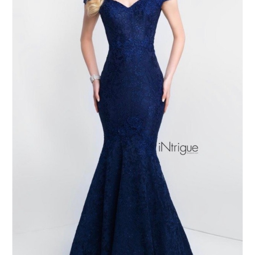 BLUSH PROM Off The Shoulder Mermaid Gown -- Navy STYLE 425